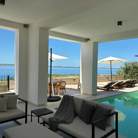 Rocky Villa Ražanac